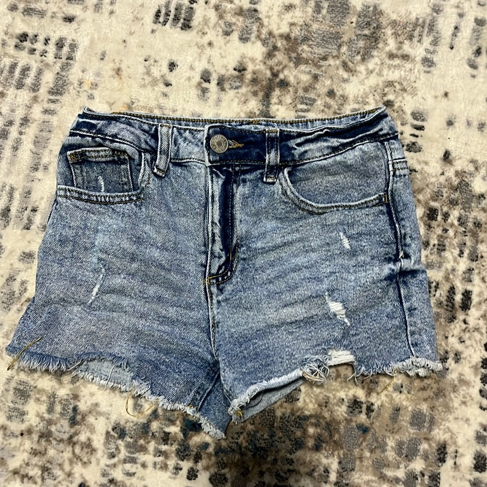 Justice blue Jean shorts - Picture 1 of 3